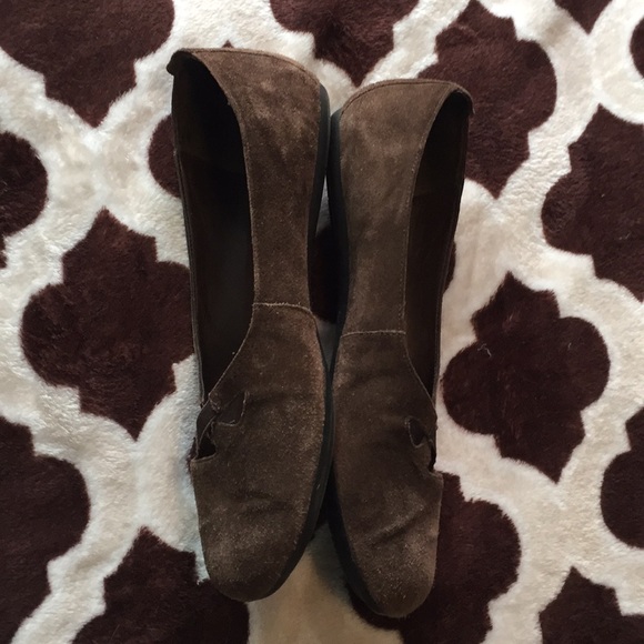 Coldwater Creek brown suede flats, size 9 - Picture 3 of 4